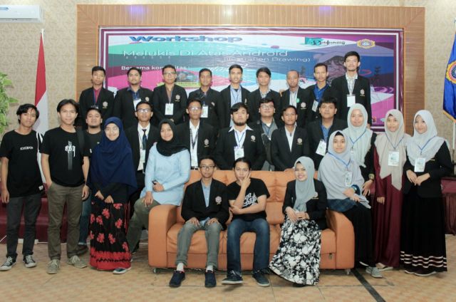 SEMINAR  MELUKIS DI ATAS ANDROID  OLEH CLUB PUBLISING STMIK TRIGUNA DHARMA  